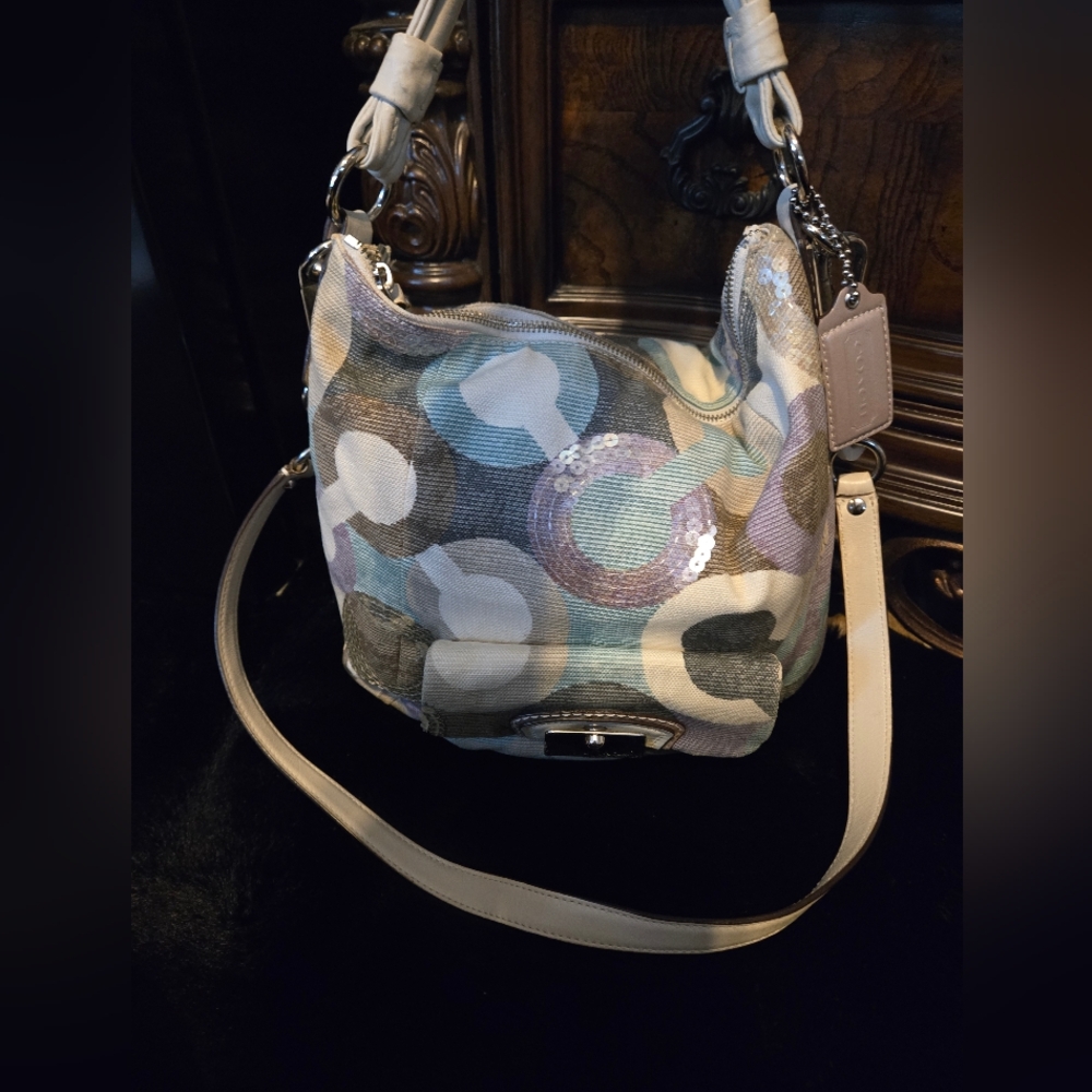 Coach Kristen Graphic OP Art Hobo Bag